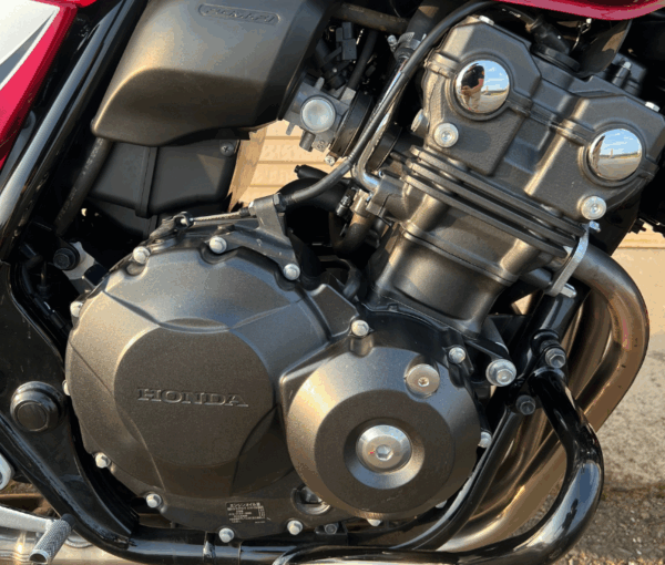 ホンダ　CB400SFV Revo 最終型 (複製) - 画像 (6)