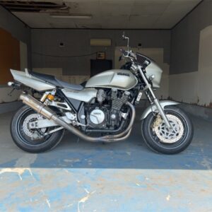 XJR1200