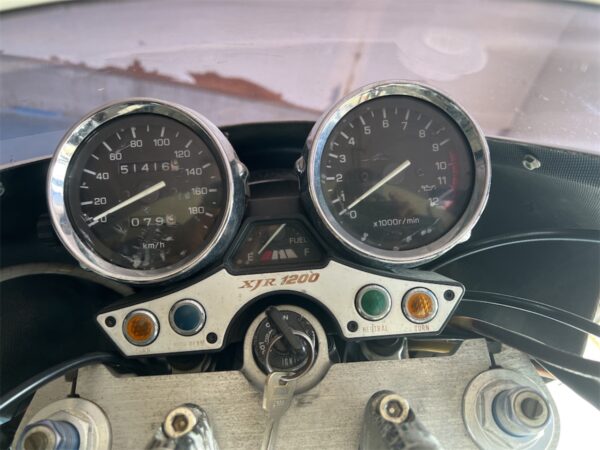 ヤマハ XJR1200｜ノジマファサーム／社外リアサス／ビキニカウル／フォークOH済み - 画像 (4)