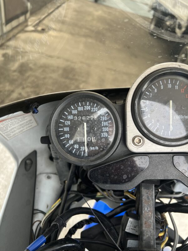 スズキ GSX-R1100W GU75A キャブ車 水冷エンジン - 画像 (8)
