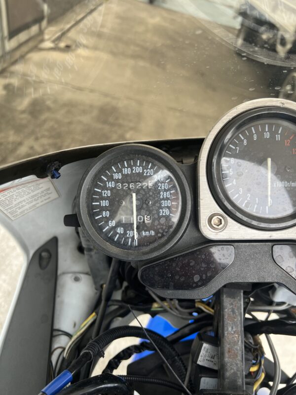 IMG_3117 スズキ GSX-R1100W GU75A キャブ車 水冷エンジン