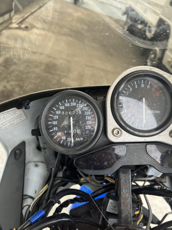 IMG_3130 スズキ GSX-R1100W GU75A キャブ車 水冷エンジン