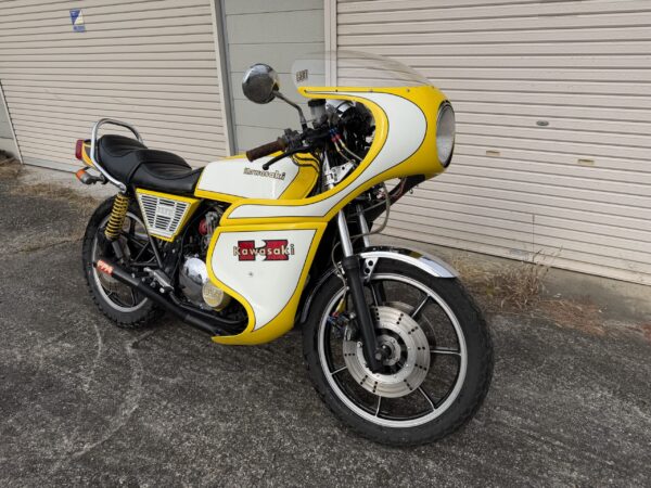 カワサキ Z400FX   オールペン  FCRキャブ  モリワキショート ロケットカウル  レストア済み車両